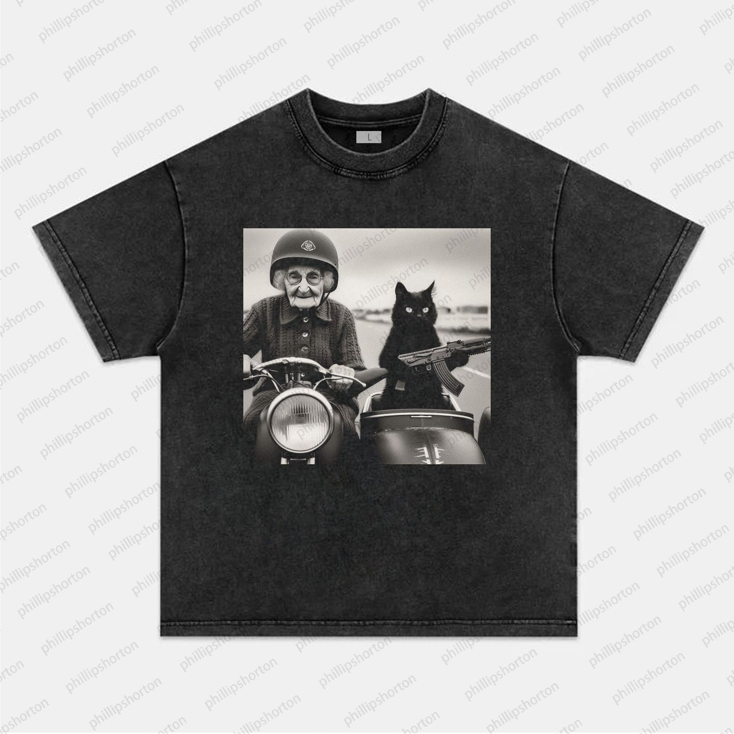 GRANDMA & HER CAT TEE